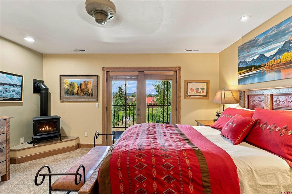16 Holly Tree Circle Property Photo 34