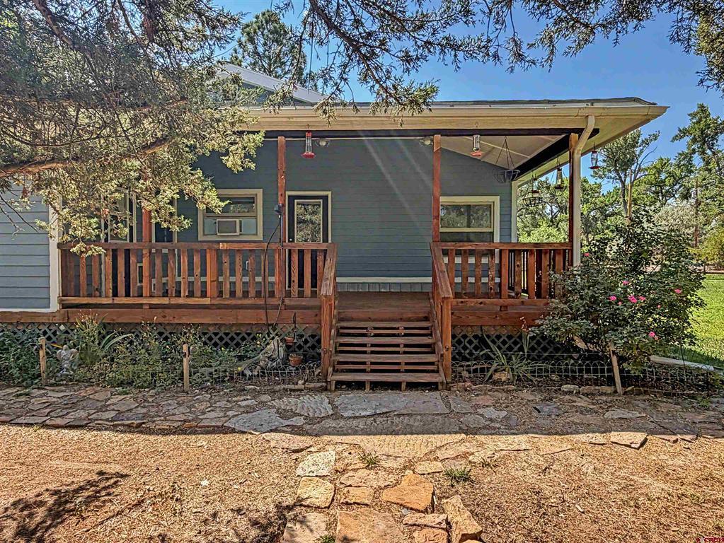 18569 B Road Property Photo 10