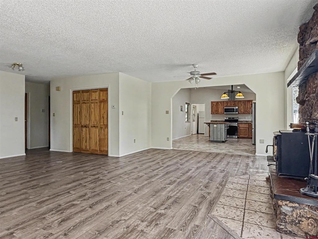 18569 B Road Property Photo 22