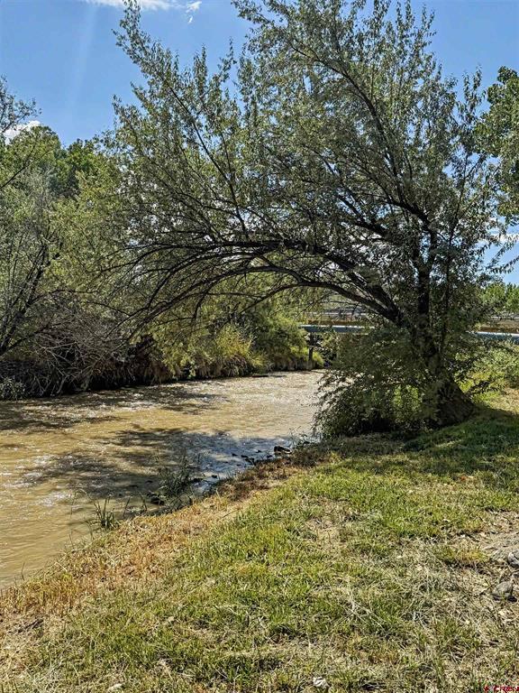 18569 B Road Property Photo 40