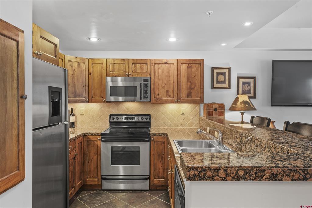 9 Hunter Hill Road Property Photo 11