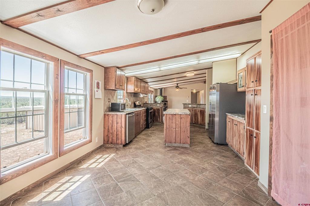 85 Road 2400 Property Photo 15