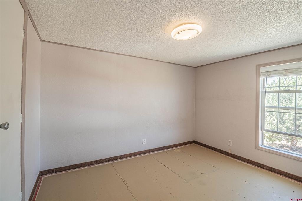 85 Road 2400 Property Photo 22