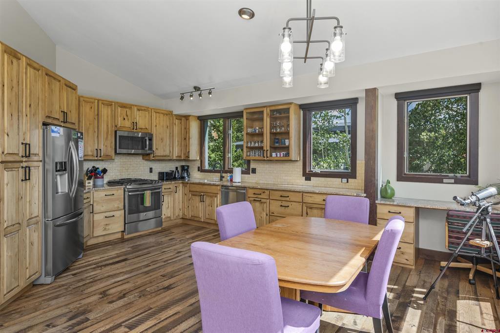 45 Paradise Road Property Photo 18