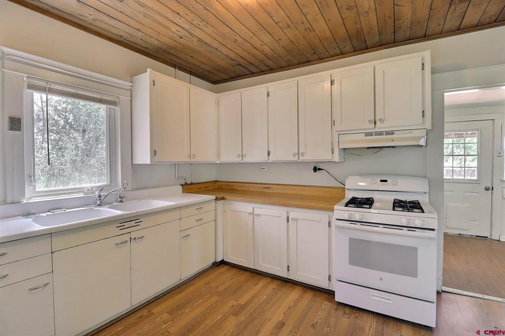 31490 Highway 92 Property Photo 12