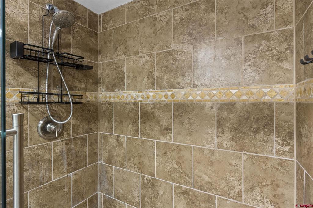 73 S Tamarron Drive Property Photo 14