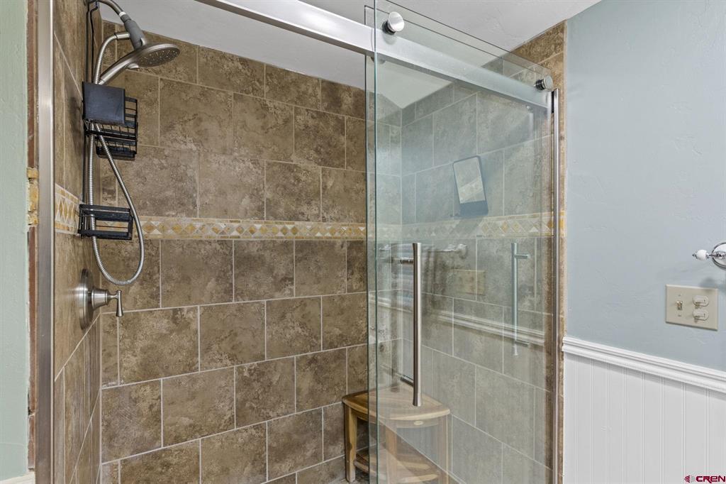 73 S Tamarron Drive Property Photo 15
