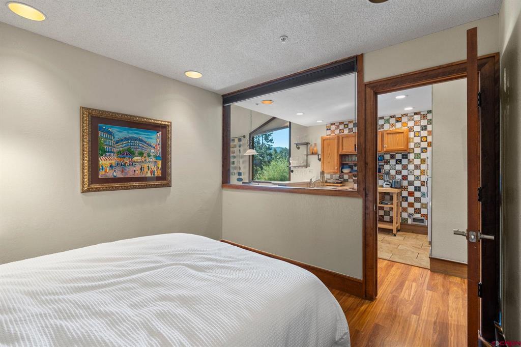 73 S Tamarron Drive Property Photo 18