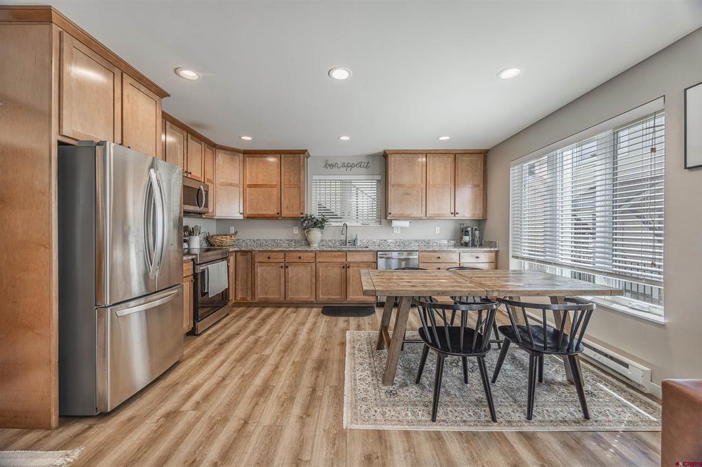 305 Van Tuyl Circle Property Photo 1