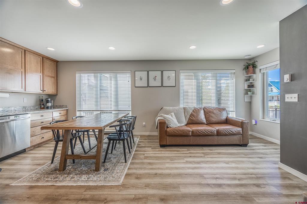 305 Van Tuyl Circle Property Photo 3