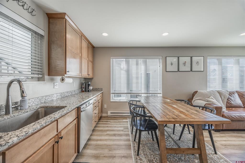 305 Van Tuyl Circle Property Photo 4
