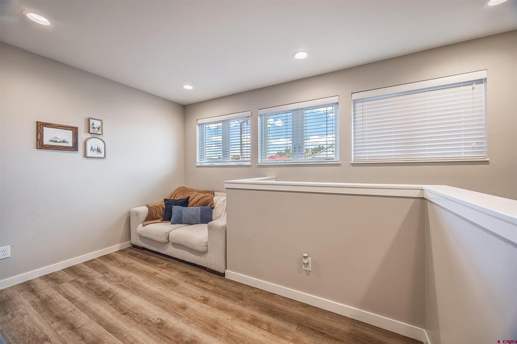 305 Van Tuyl Circle Property Photo 16