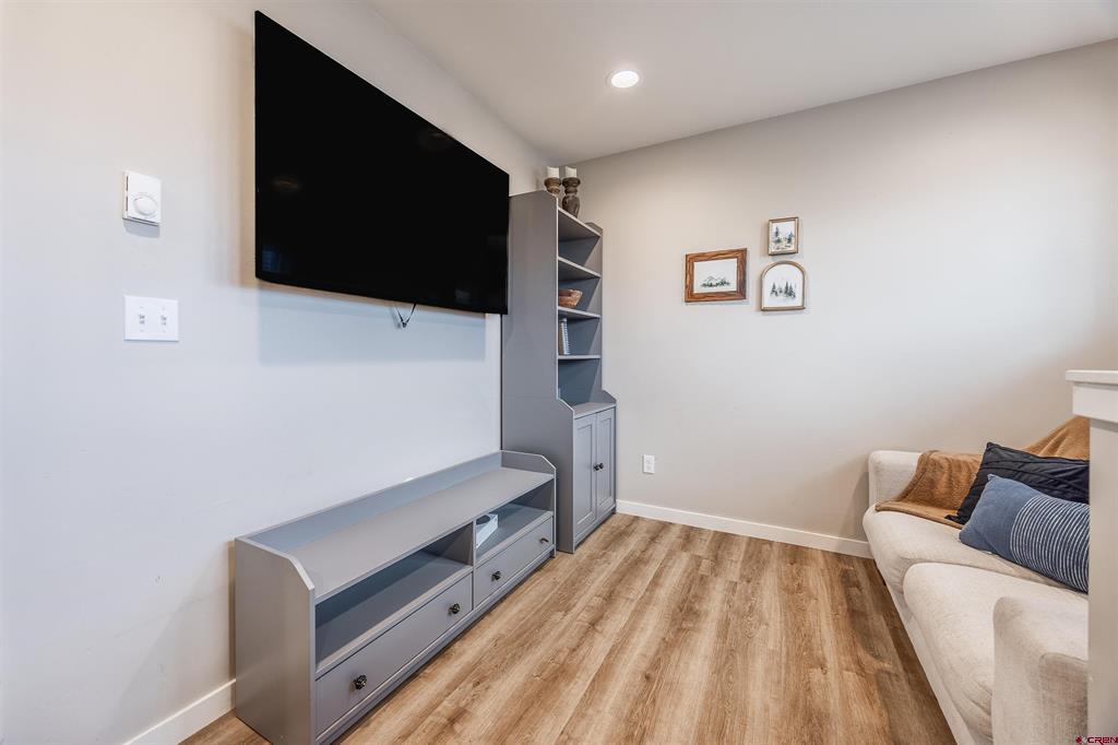 305 Van Tuyl Circle Property Photo 17