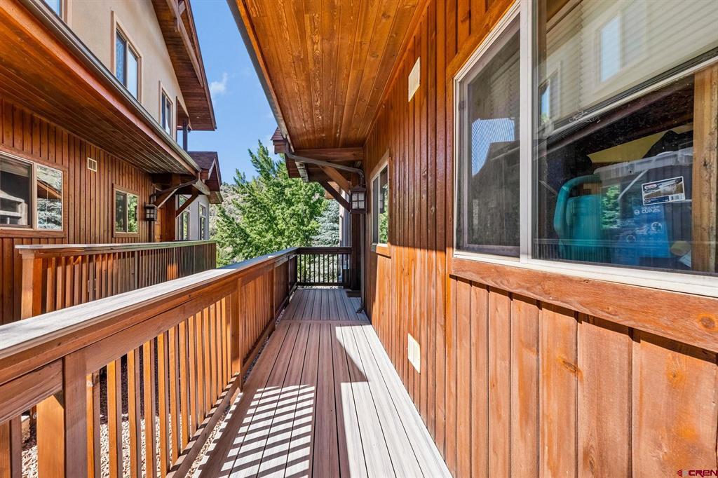 50 River Oaks Drive Property Photo 5