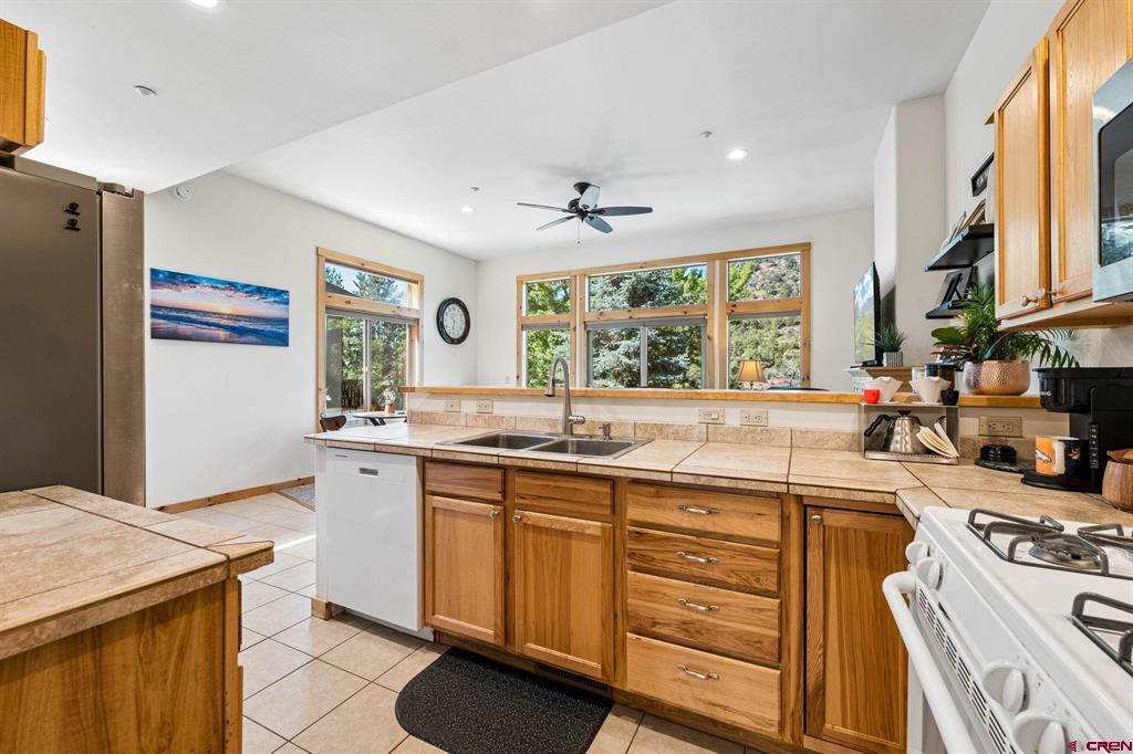 50 River Oaks Drive Property Photo 14