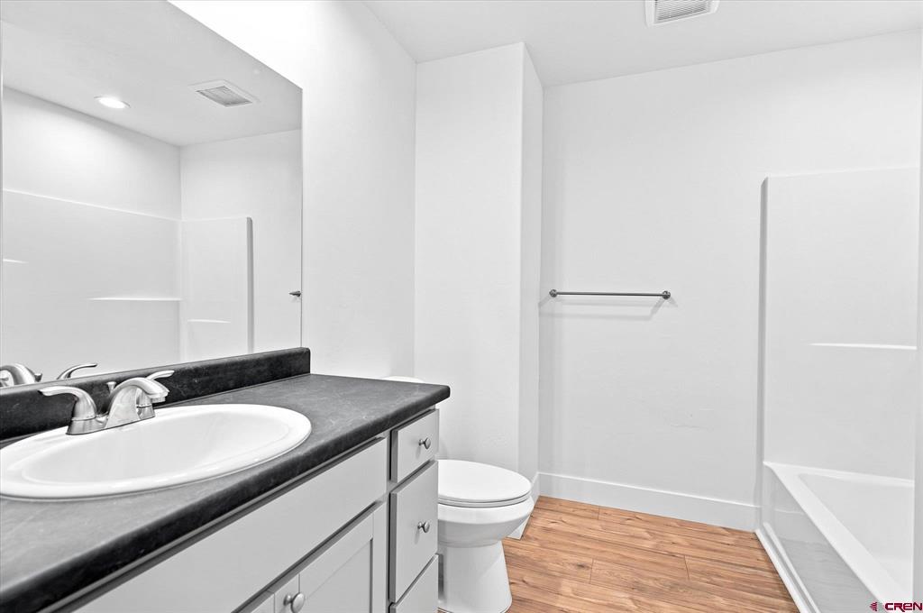 122 Senica Street Property Photo 29