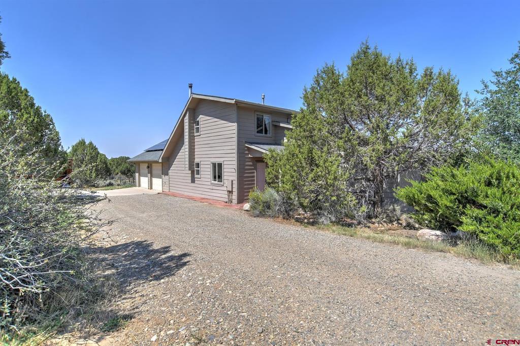 245 Etta Place Property Photo 2