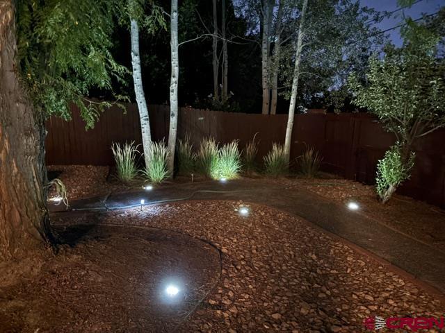 1533 Crest View Way Property Photo 30