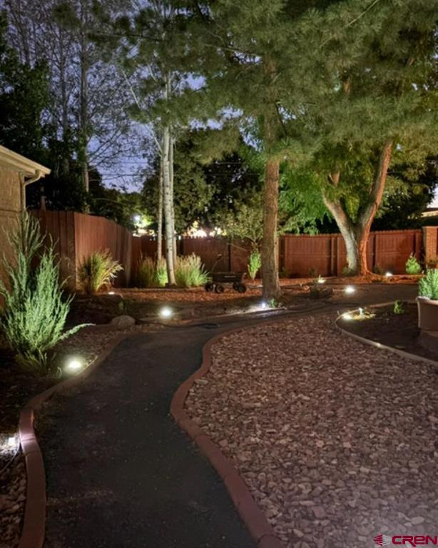 1533 Crest View Way Property Photo 31