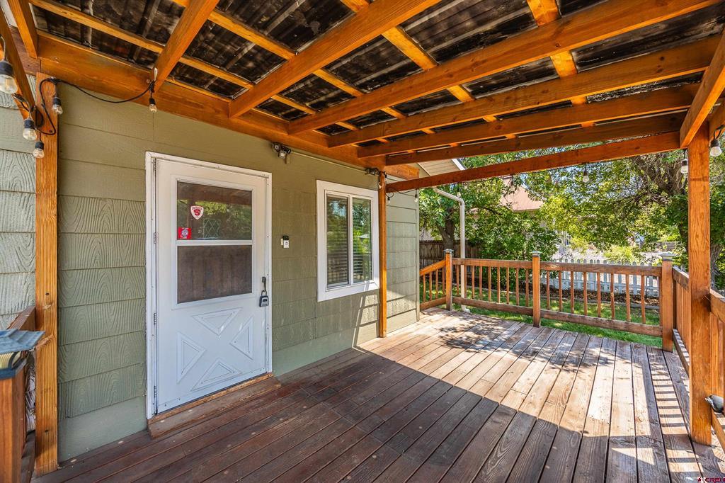 518 N Park Avenue Property Photo 3