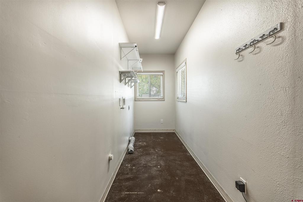518 N Park Avenue Property Photo 13