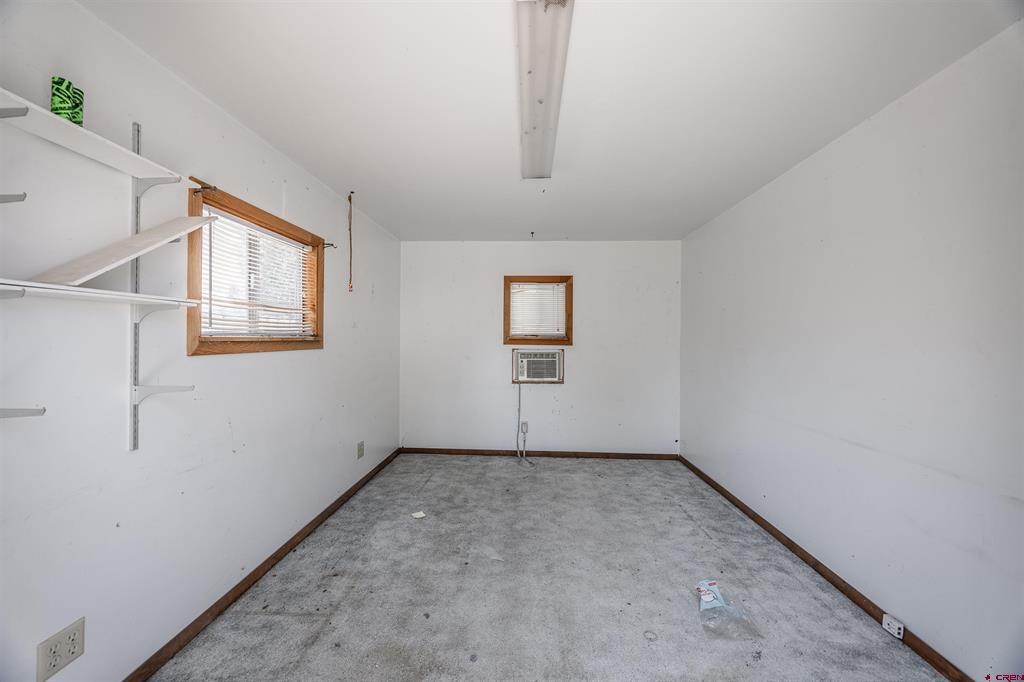 518 N Park Avenue Property Photo 25