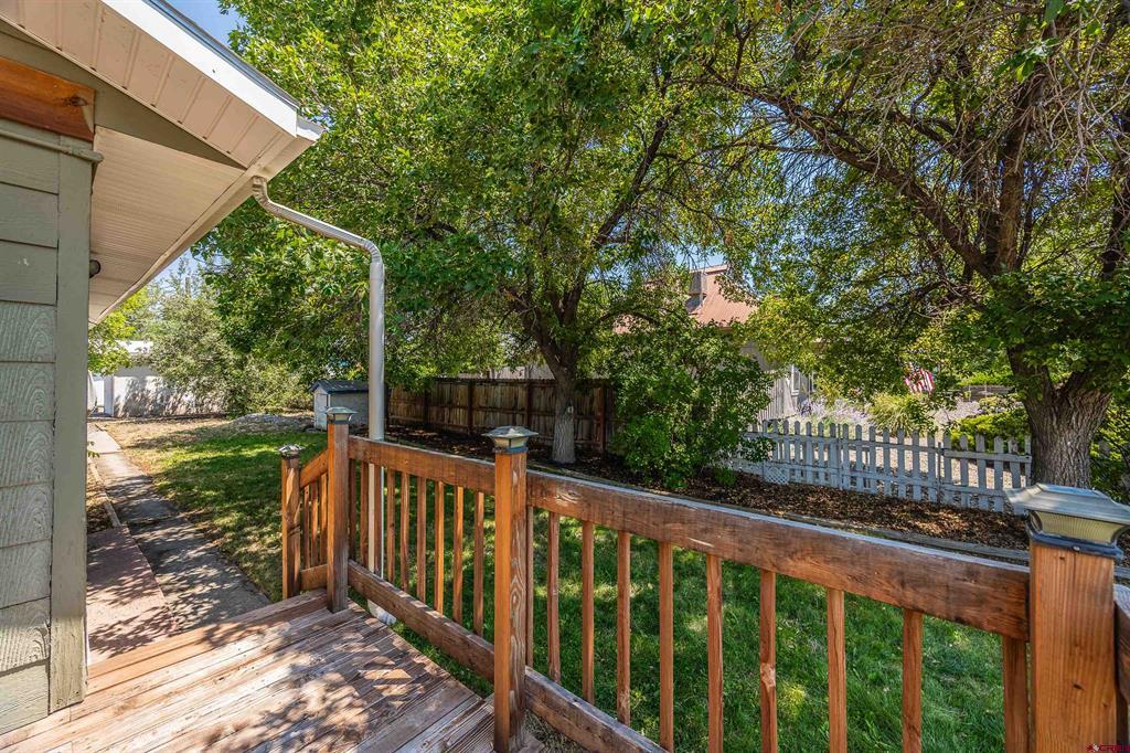 518 N Park Avenue Property Photo 29