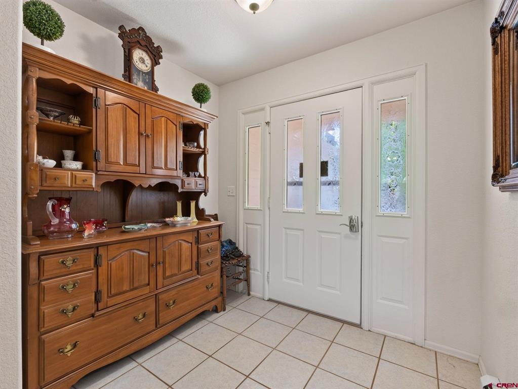 2556 Brenna Way Property Photo 5