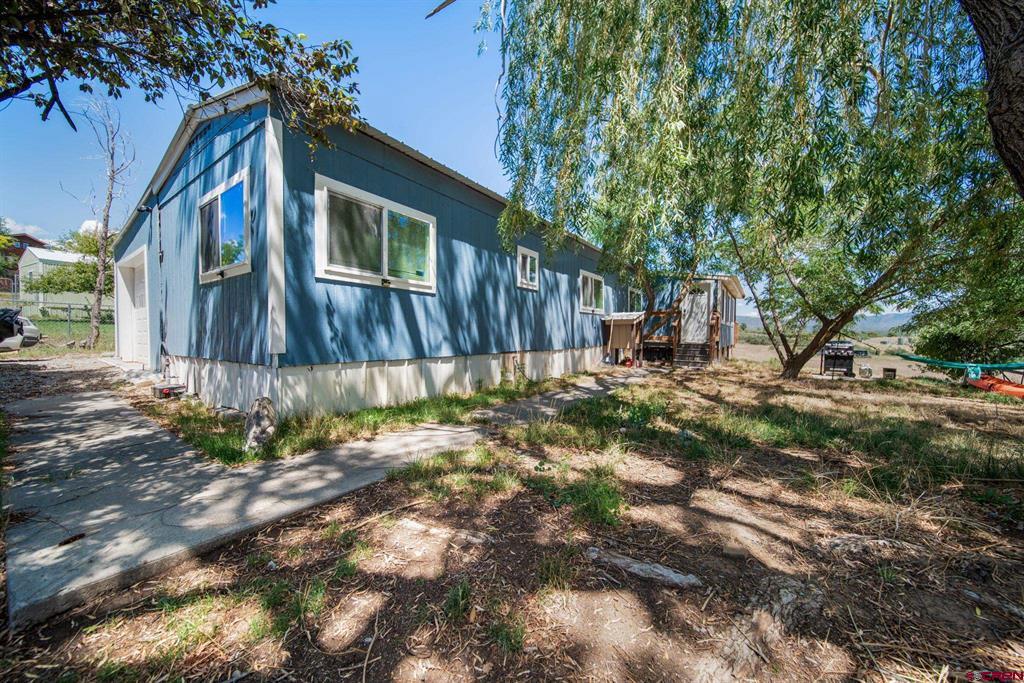 1108 N Oak Drive Property Photo 1