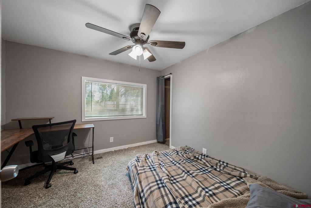 1108 N Oak Drive Property Photo 16