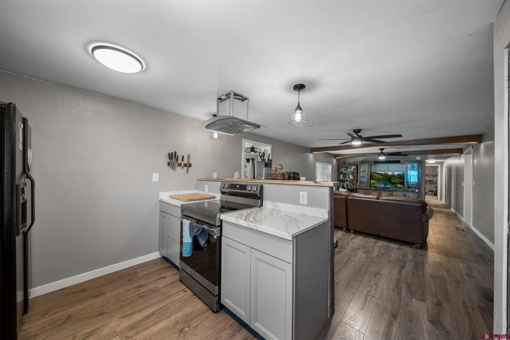 1108 N Oak Drive Property Photo 19