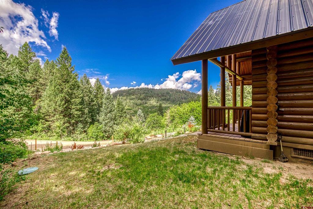 567 Lariat Pl Property Photo 4