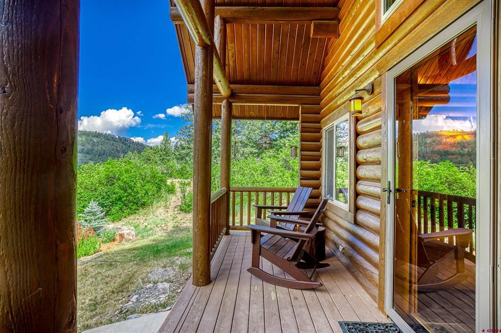 567 Lariat Pl Property Photo 7