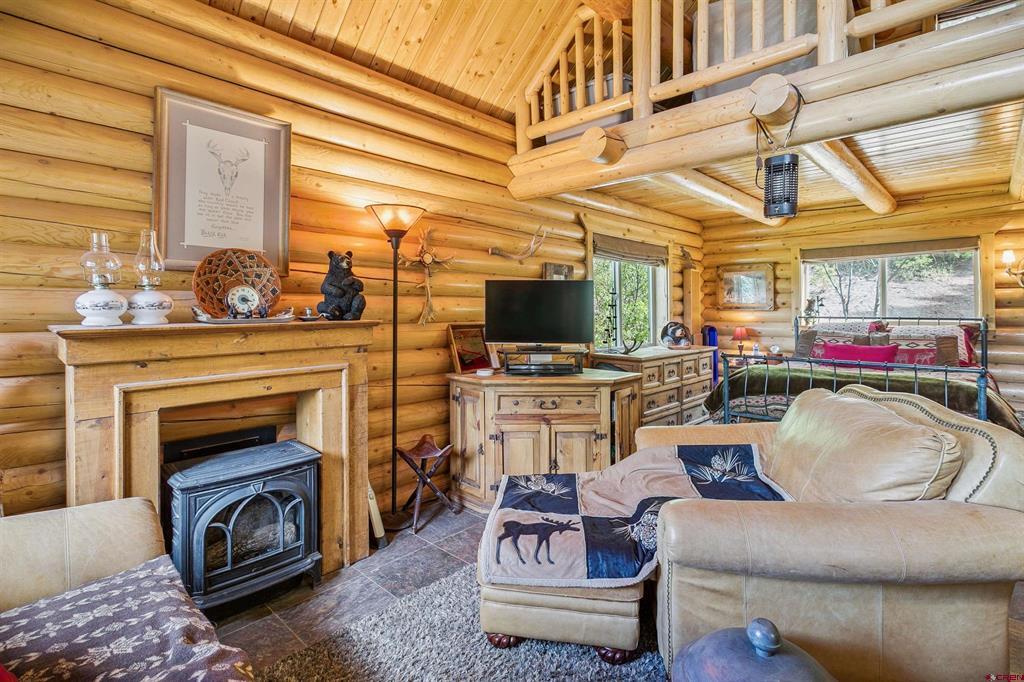 567 Lariat Pl Property Photo 19