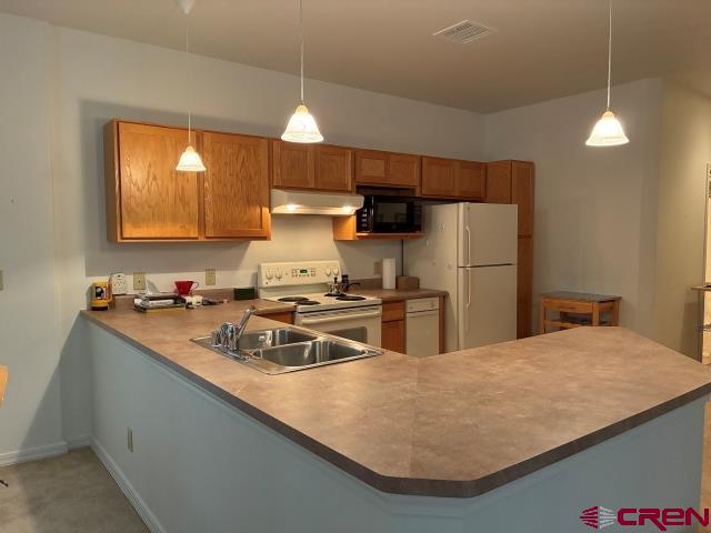 35 Sunshine Court Property Photo 5