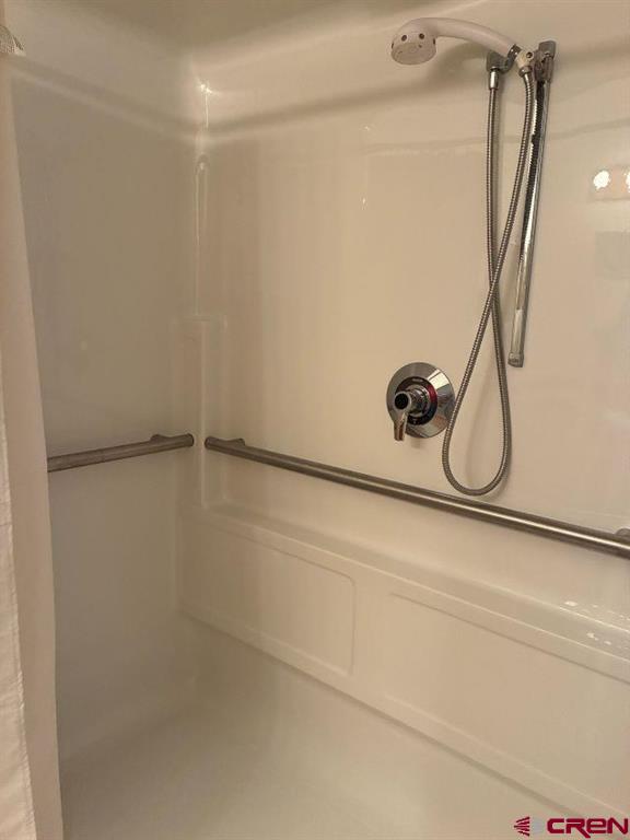 35 Sunshine Court Property Photo 14