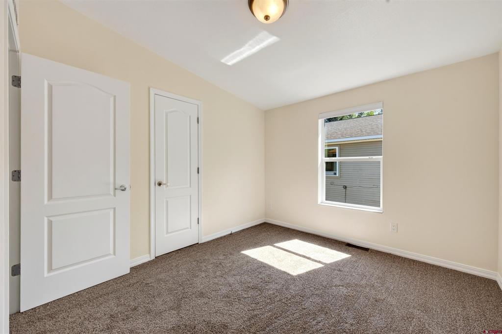 235 S 7th Street Property Photo 26