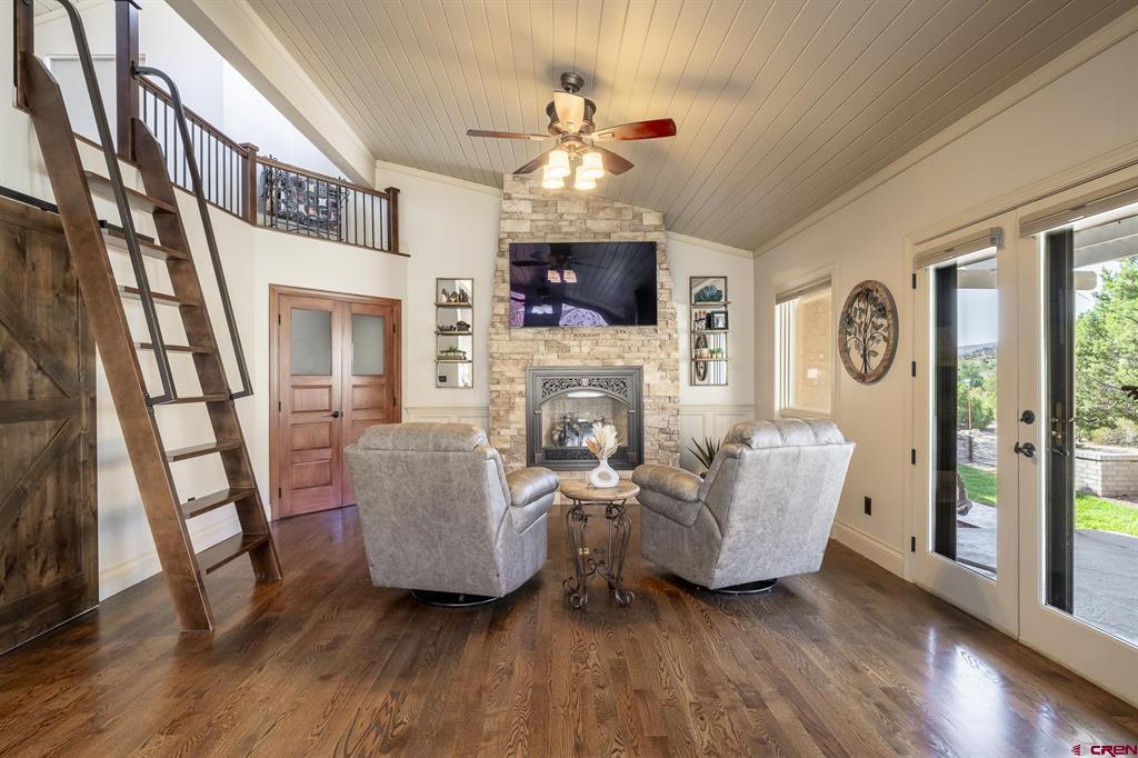 363 Granite Falls Way Property Photo 19