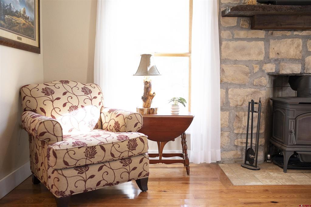 805 Lake Drive Property Photo 8