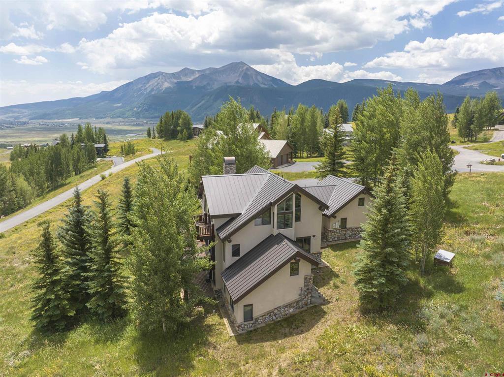 3 Glacier Lily Way Property Photo 5
