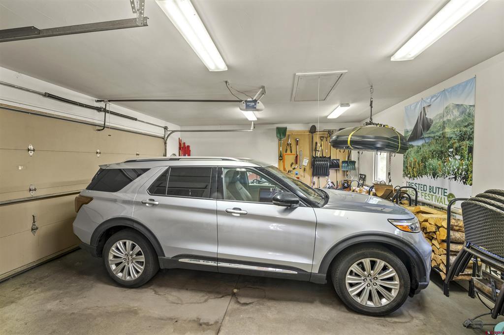 3 Glacier Lily Way Property Photo 43