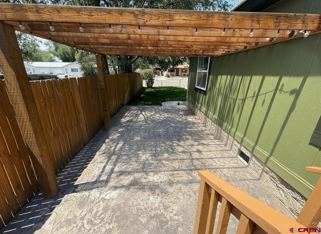 242 Faraday Street Property Photo 5