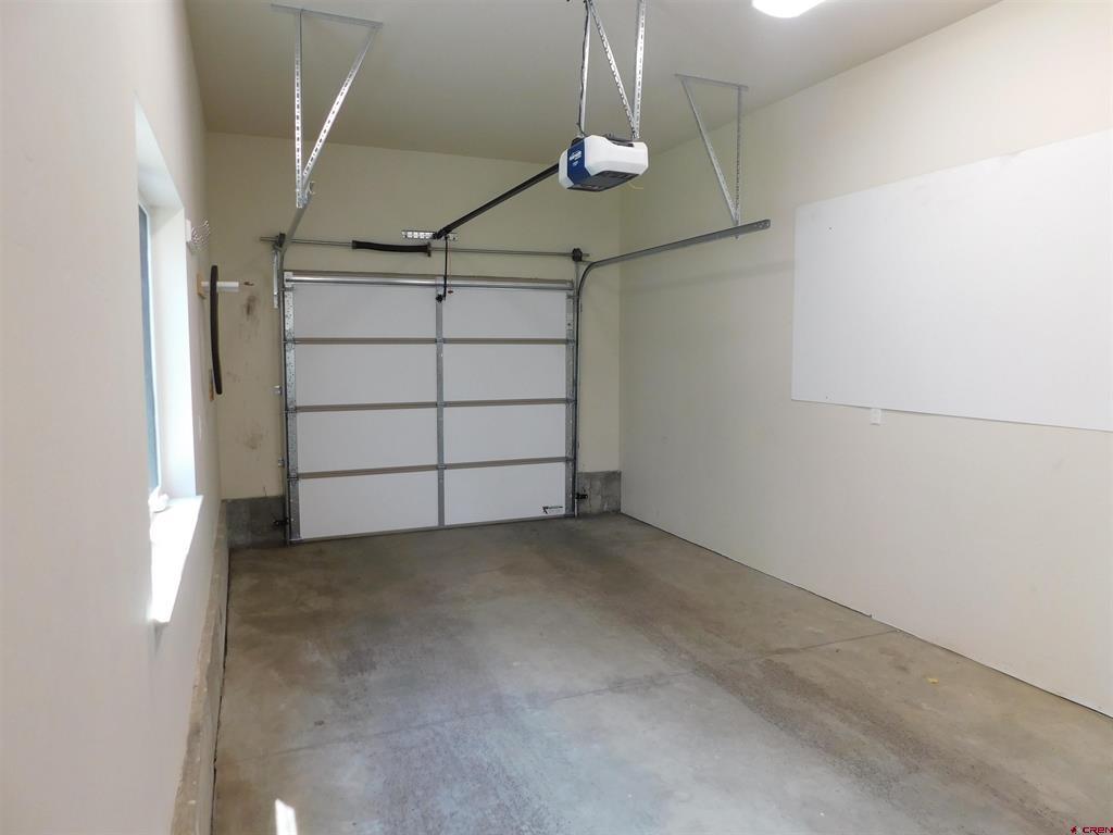305 Tyler Lane Property Photo 37