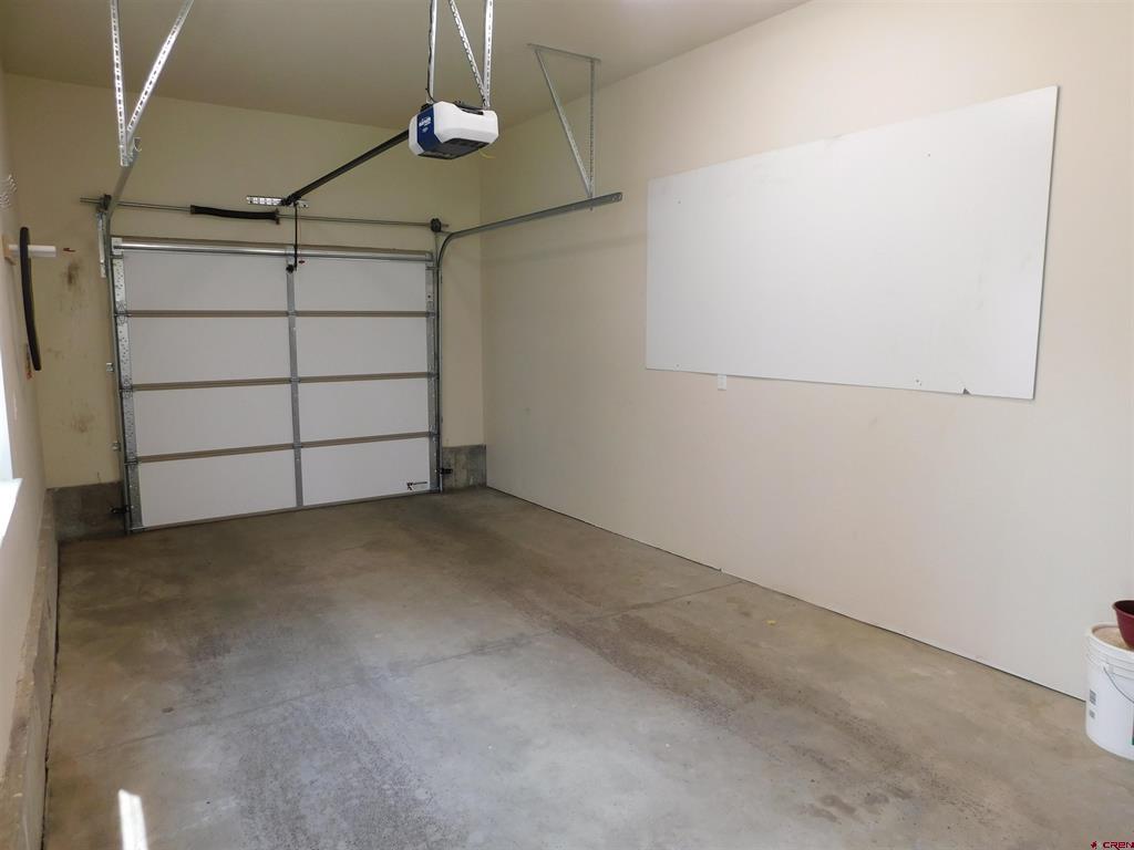 305 Tyler Lane Property Photo 38