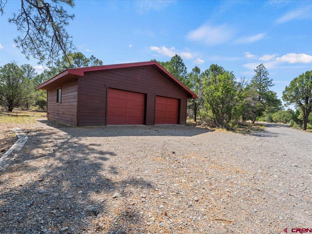 198 Meadow Ln Property Photo 7