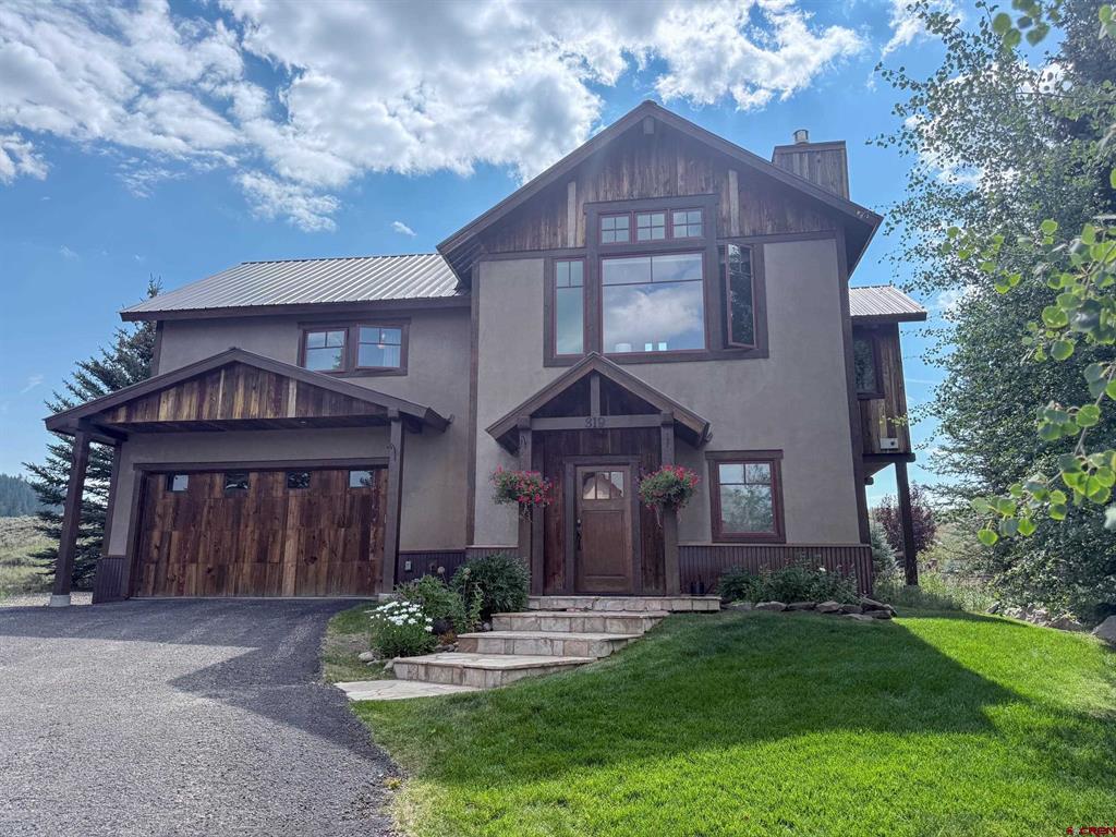 319 Larkspur Loop Property Photo 1
