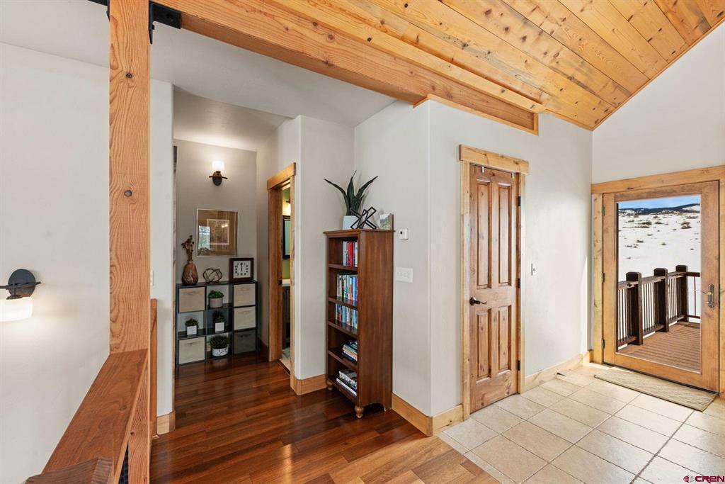 319 Larkspur Loop Property Photo 23