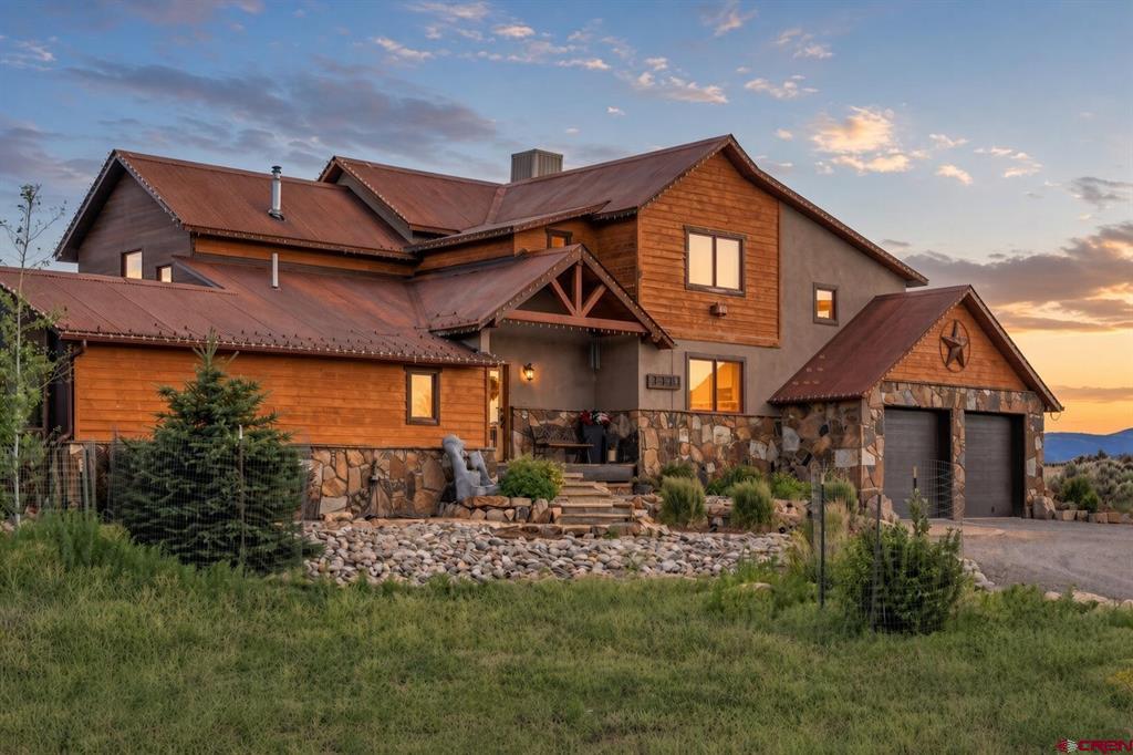 200 Rabbit Brush Court Property Photo 1