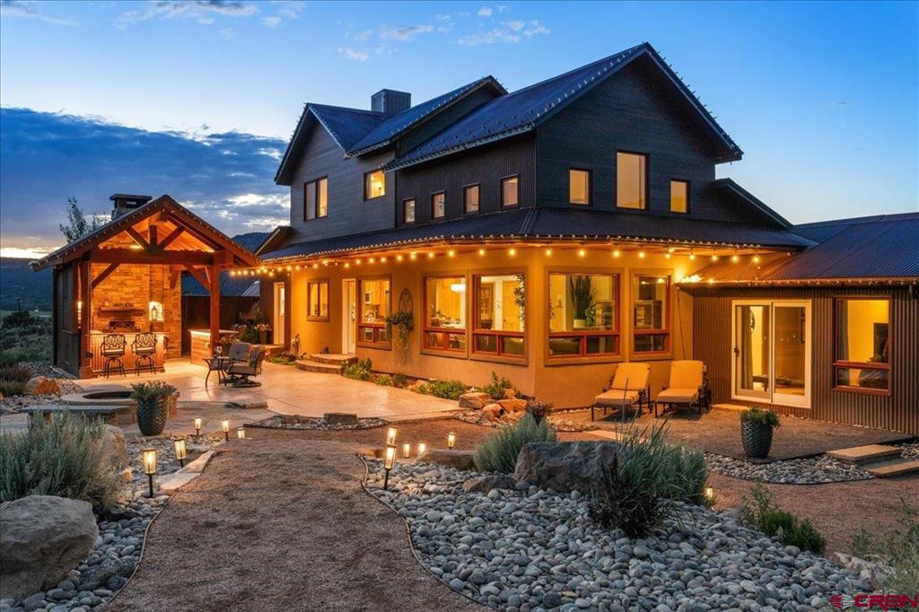 200 Rabbit Brush Court Property Photo 2