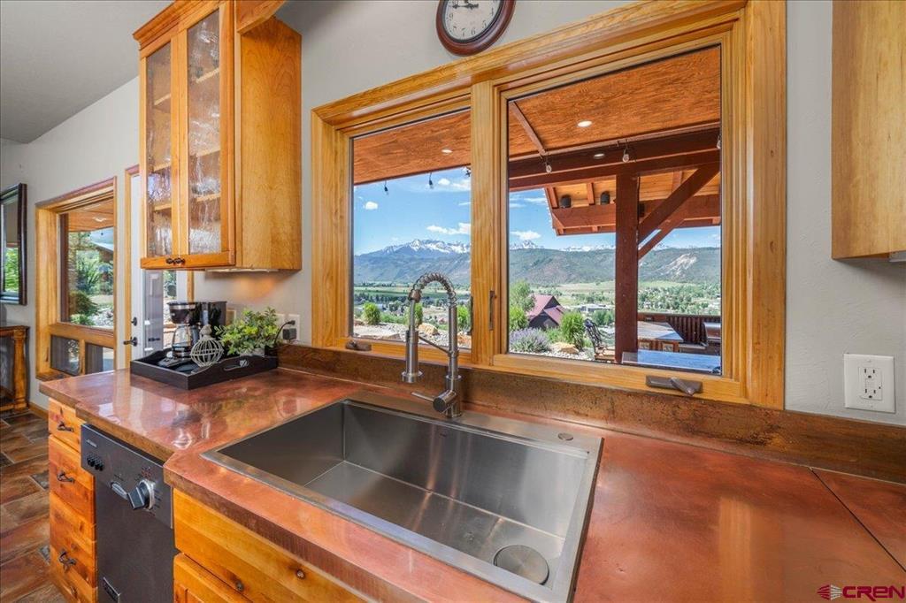 200 Rabbit Brush Court Property Photo 11
